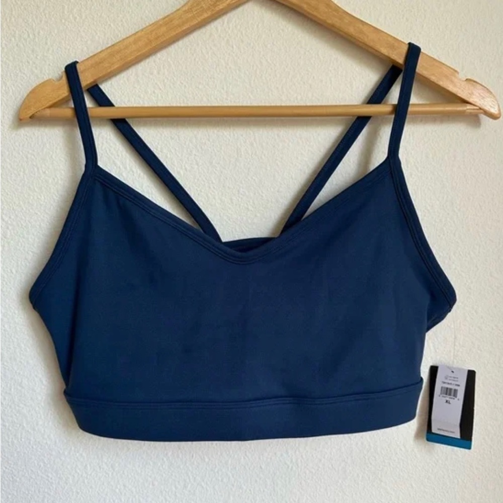 New With Tags GAP Studio Fit Sports Bra in Blue